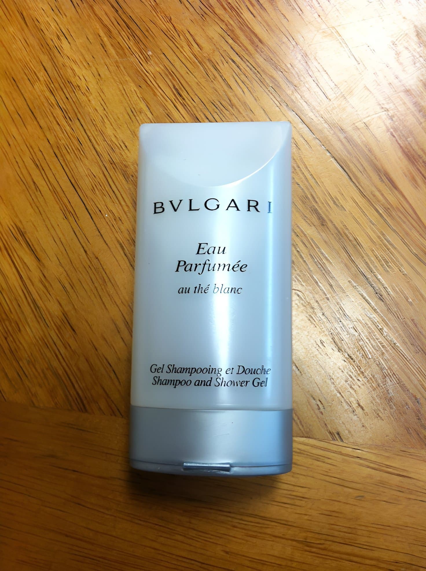 Bvlgari-Gel Douche et Shampooin-Eau parfumée au thé blanc-75 ml
