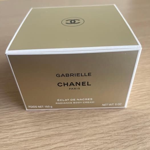 GABRIELLE-CHANEL-ÉCLAT DE NACRES-Body Cream150 g